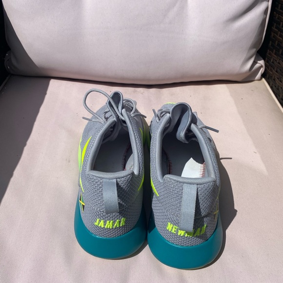 Customized Nike roshe sneakers - Picture 4 of 4